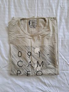 Men's Off White Tshirt