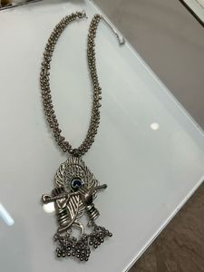 2 beautiful peacock feather silver necklace