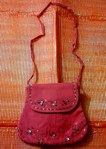 🎀Pink Embellished Sling Bag
