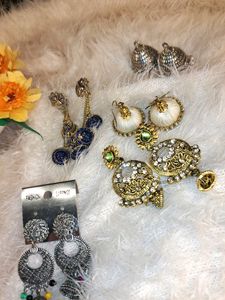 🎉COMBO OF 5 EARRINGS🎉