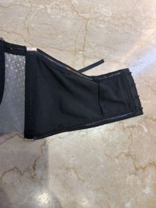 Elegant Black Strapless Bra