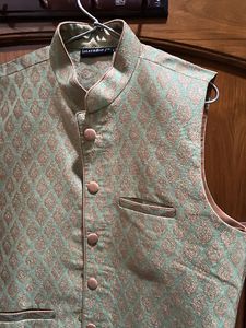 Elegant green Jacket