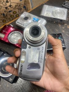 Sony Cyber-shot Digital Camera