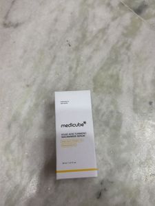 Medicube Serum - Kojic Acid Turmeric