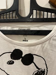 Oversized Snoopy Cropped Top - Trendy!
