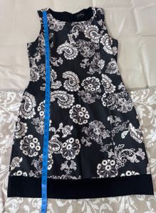 Elle - Black And White Paisley Floral Print Dress