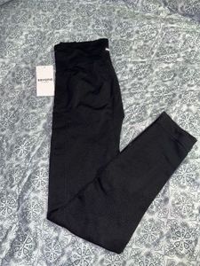 SAVANA Black Seamless Leggings