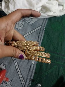Set of 4 Beaded Bangles