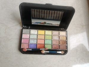 Colorful Eyeshadow Palette