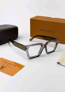 Luxury Square Eyeglasses