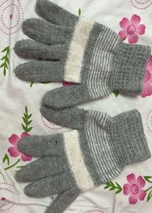 Striped Winter Gloves
