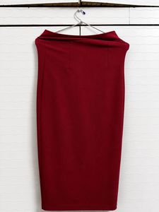 Chic Pencil Skirt - Deep Red Very Streachable