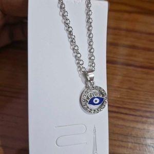 Necklace With Eye pendent