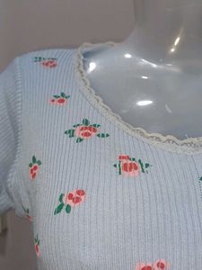 Floral Crop Top with Lace Trim