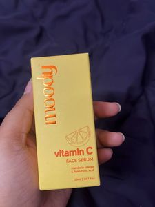 MOODY VITAMIN C SERUM