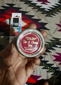 Lips &amp; Cheek Tint and Face Razor