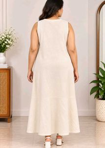 Cream V-Neck Sleeveless Midi Dress