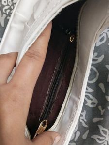 White Shoulder bag