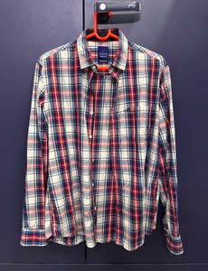 Men's Striped Button-Up Shirt