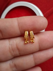 Elegant Gold Earrings