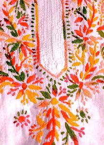 handwork chikenkari kurti