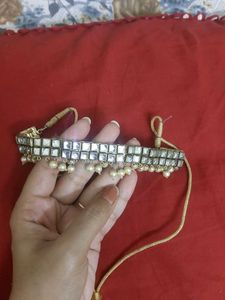 Elegant Kundan &amp; Pearl Necklace