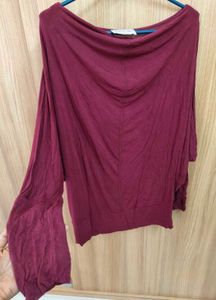 ✨LAYERD Burgundy off-the-shoulder top✨
