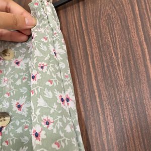 Chic Floral Midi Skirt with Button Detail
