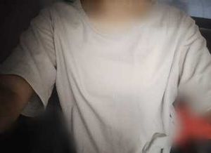 oversized tee