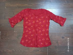 Chic Red Floral Print Kurta Top