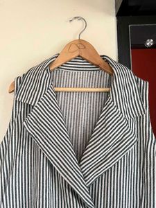 Striped Sleeveless Blazer
