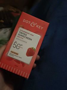 DOT & KEY Tinted Sunscreen