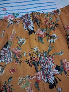 Floral Off-Shoulder Crop Top &amp; Skirt Set