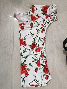 Floral Sweetheart Neck Top