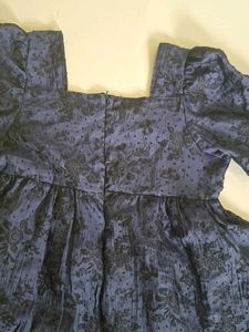 Chic Navy Floral Tiered Dress