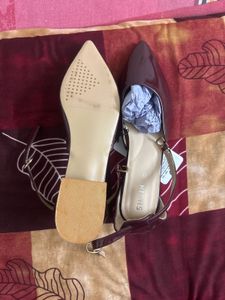 Chic Burgundy Patent Heels