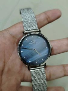 Elegant Silver Mesh Watch