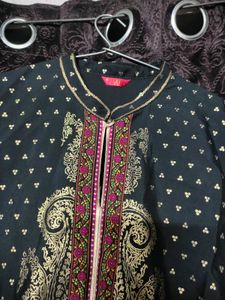 W Foil Print Black Kurti
