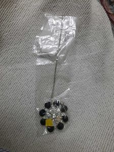 Flower Lapel locketwith chain
