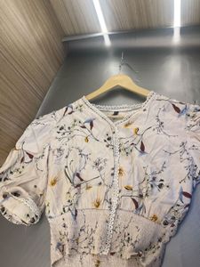 Boho Floral Print Cropped Blouse