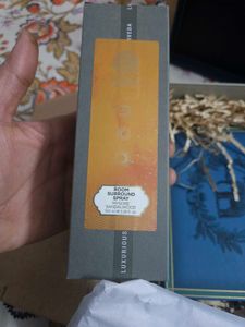 Forest Essentials Luxurious kit for men