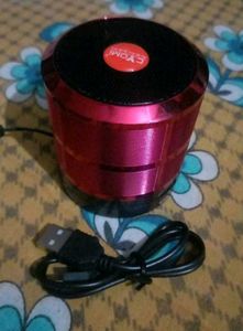 CYOMI Speaker New With Tag