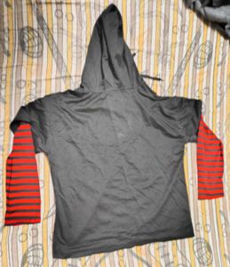 Hooded Graphic T-Shirt