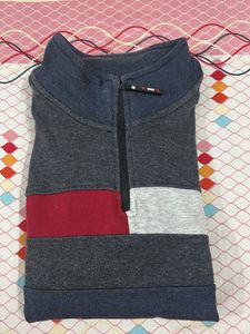 Men's Color Block Quarter Zip Sweater