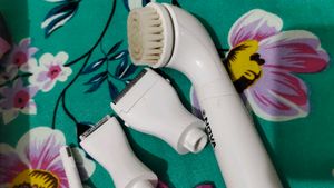 NOVA sensitive bikini trimmer