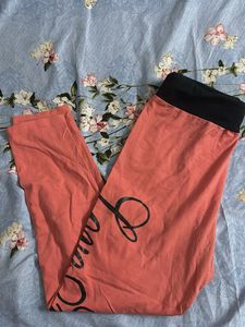 Cute Coral Leggings
