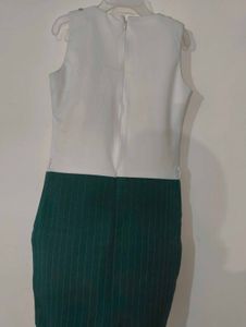 Chic Pinstripe Skirt Suit Set 4 to 6 years girl