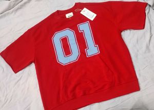 Unisex Branded T-shirt With Kangaroo Pocket