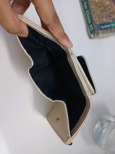 Oriflame wallet