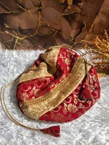 Red &amp; Gold Ethnic Potli Bag